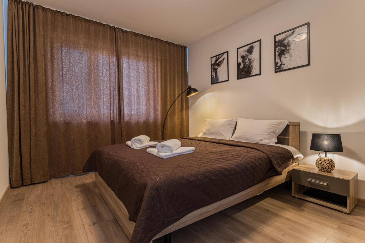 Coresi Modern Apartment Brašov Exteriér fotografie