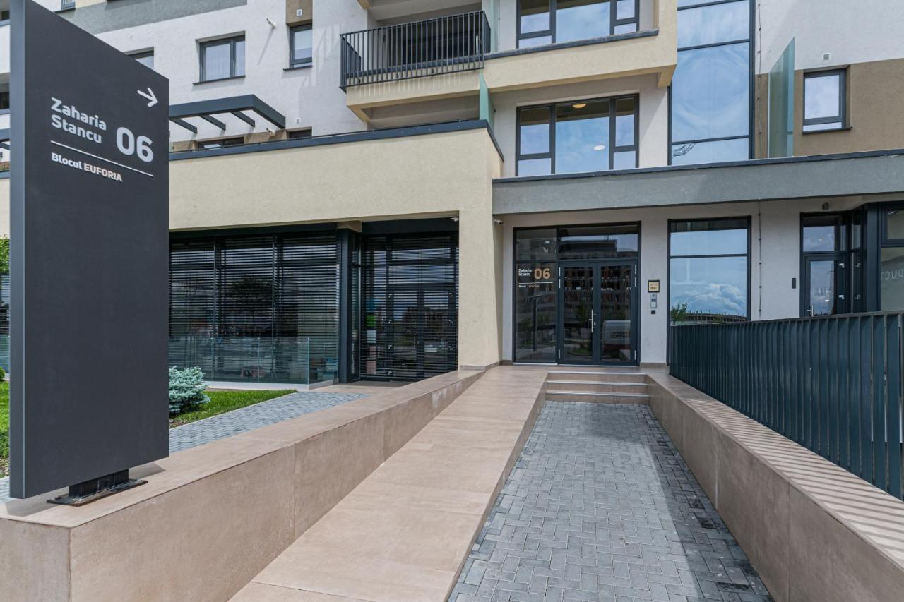 Coresi Modern Apartment Brašov Exteriér fotografie