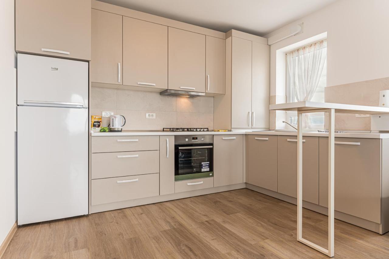 Coresi Modern Apartment Brašov Exteriér fotografie
